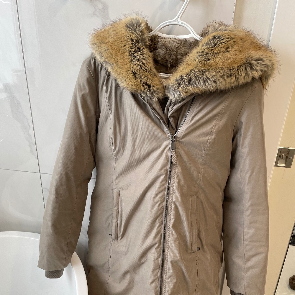 Babaton Taupe Winter Ski Coat with Faux Fur Hood